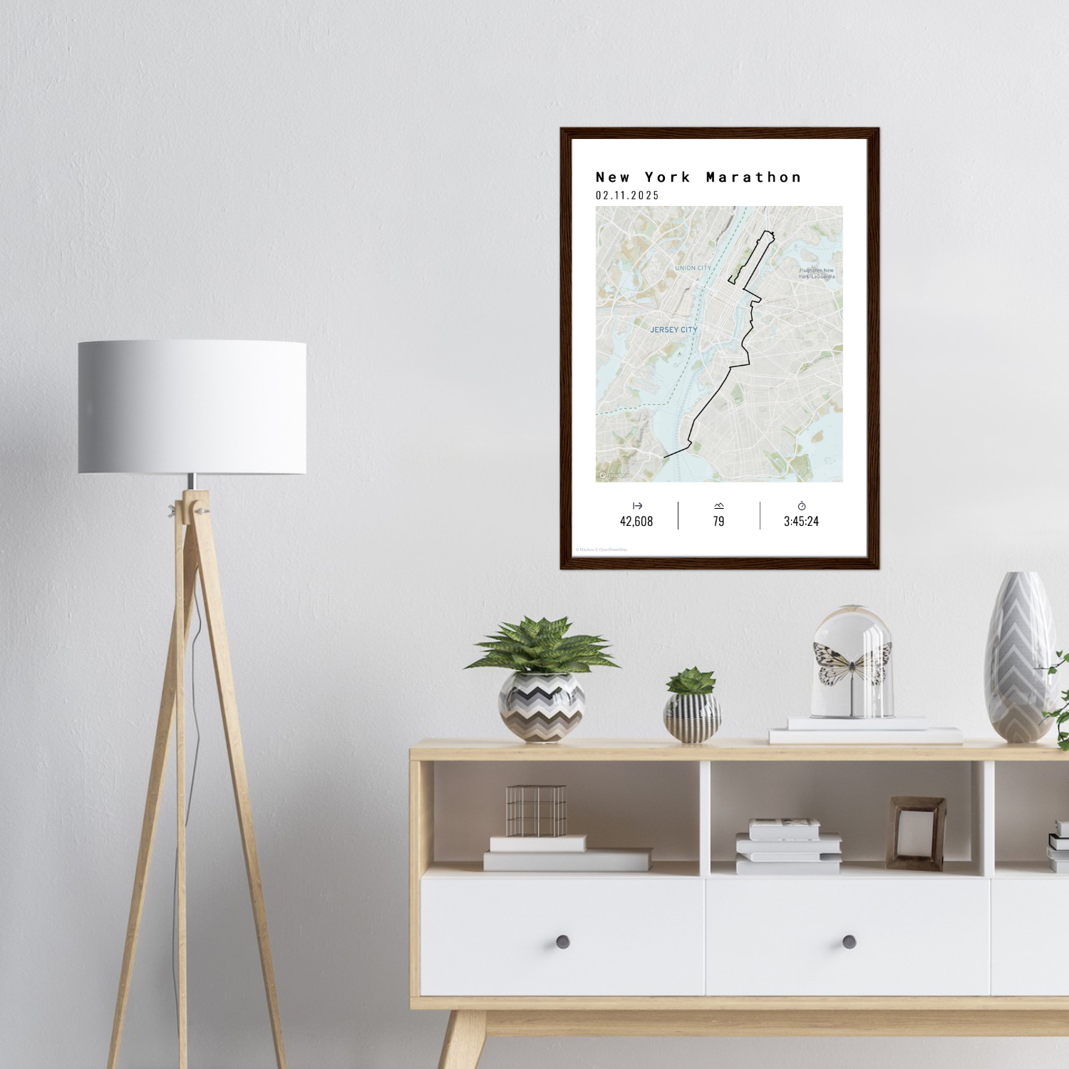 Strava Poster im Wohnzimmer